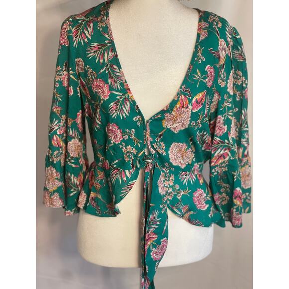 Birch 3/4 Sleeve Tie Front Flutter Blouse by BOG Collective - Size Small - Picture 2 of 12